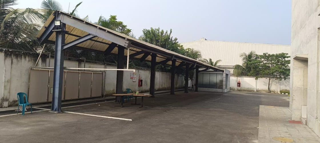 Carport & Curved-Roof Sheds